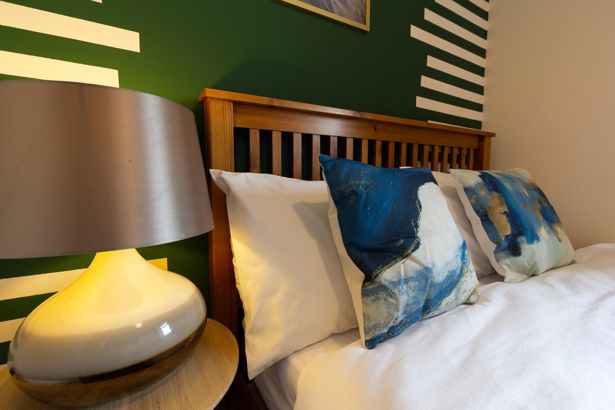 Bathway House - Free Secured Parking And Wifi Apartment Coventry Ngoại thất bức ảnh